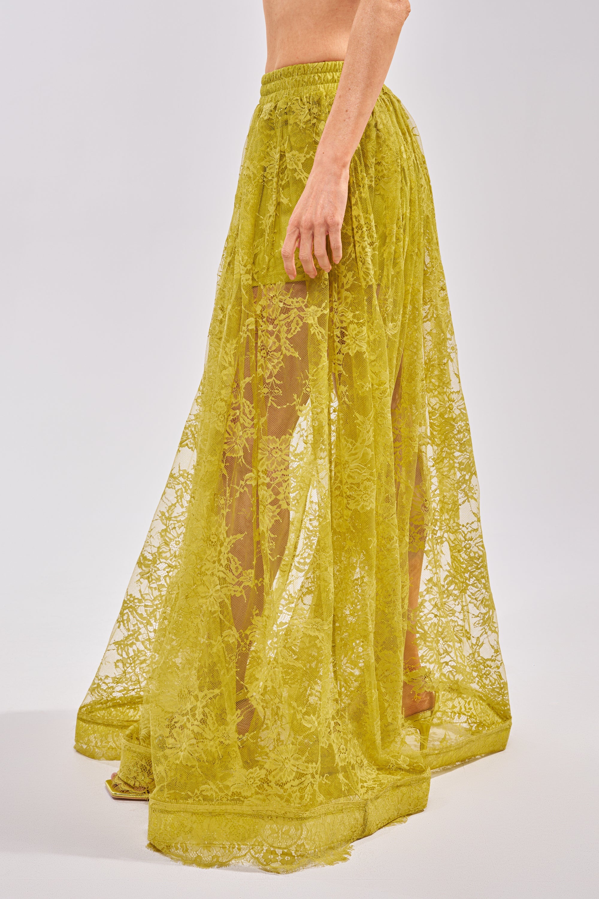 HANNAH LACE MAXI SKIRT