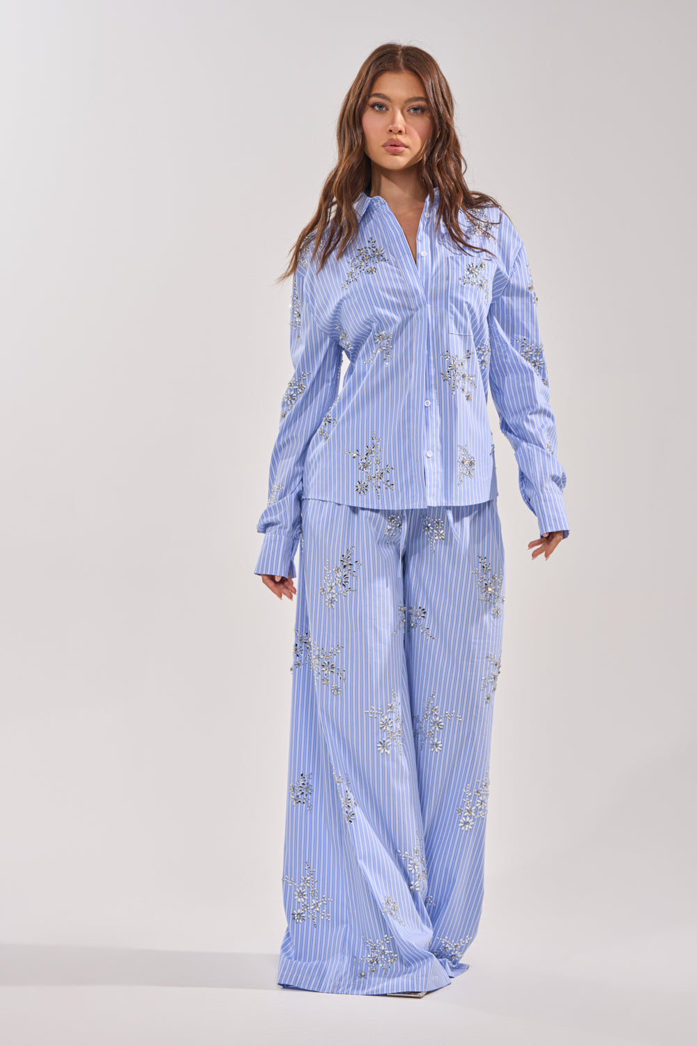 SWEET DREAMS RHINESTONE POPLIN BUTTON DOWN