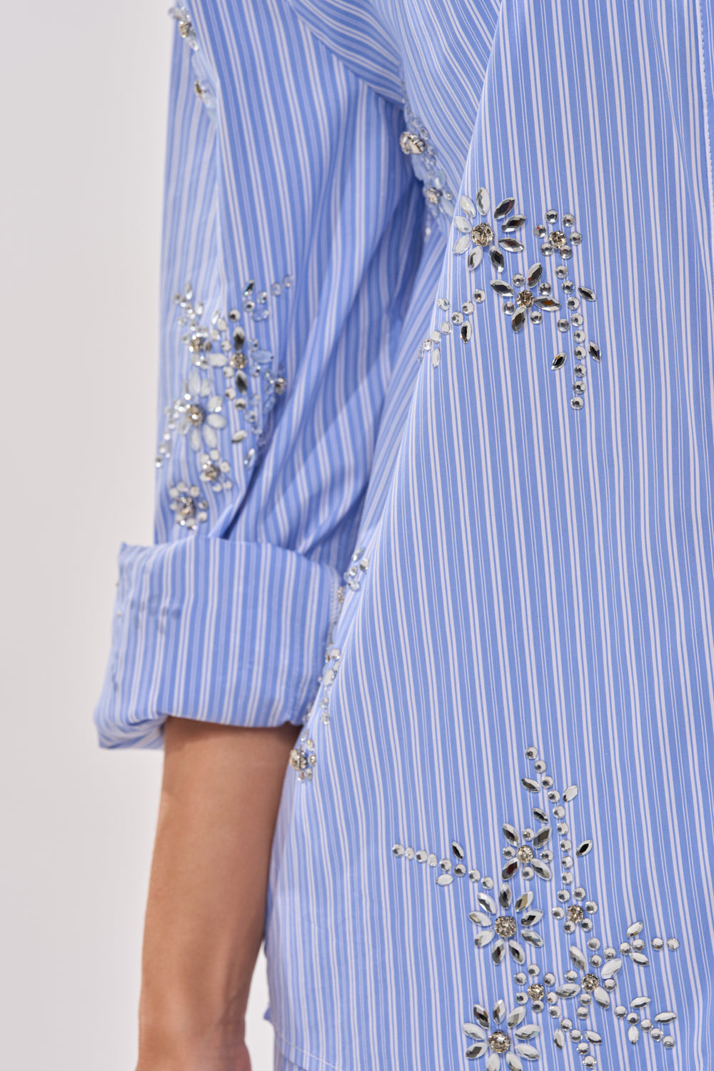 SWEET DREAMS RHINESTONE POPLIN BUTTON DOWN