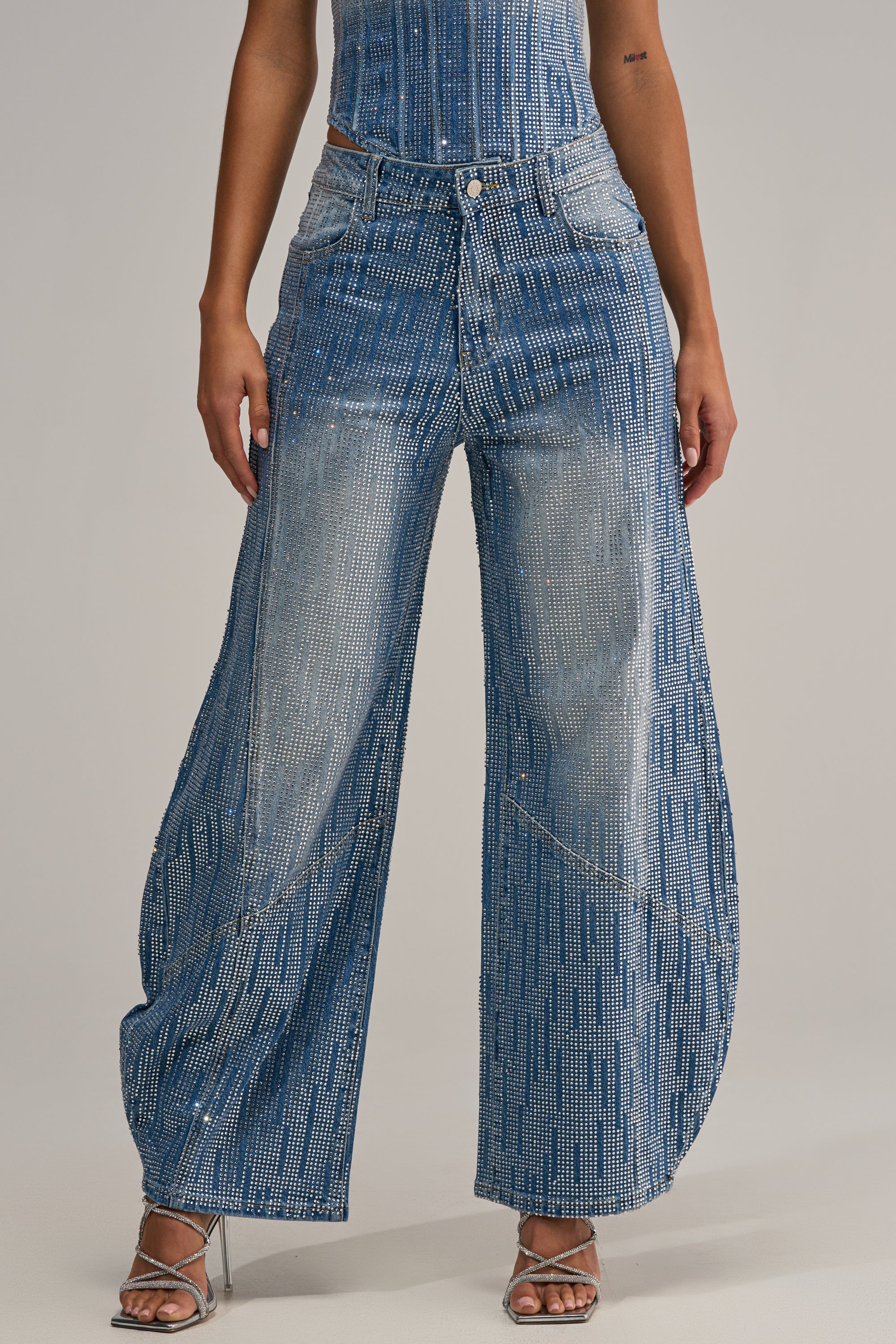 MIND SPINNING EMBELLISHED DENIM