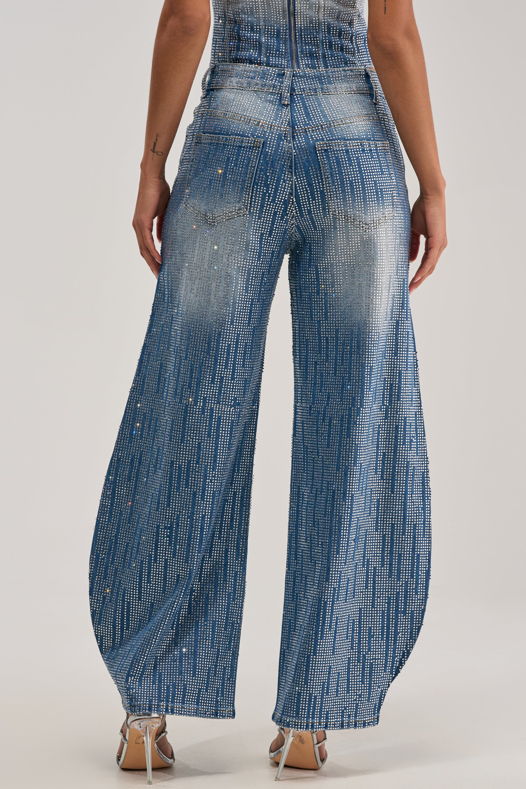 MIND SPINNING EMBELLISHED DENIM