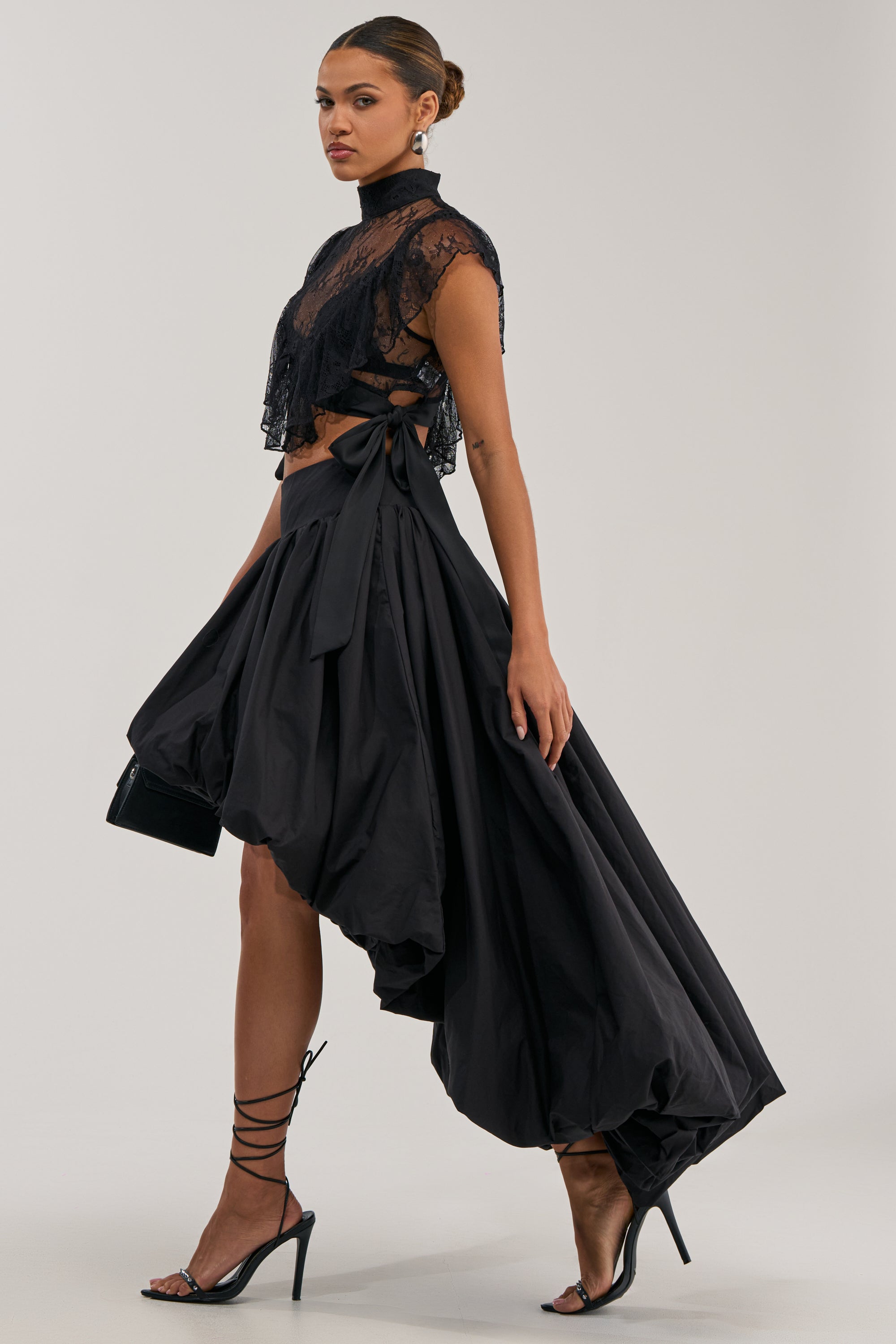 THE BIGGER THE BETTER HIGH LOW MAXI SKIRT IN BLACK
