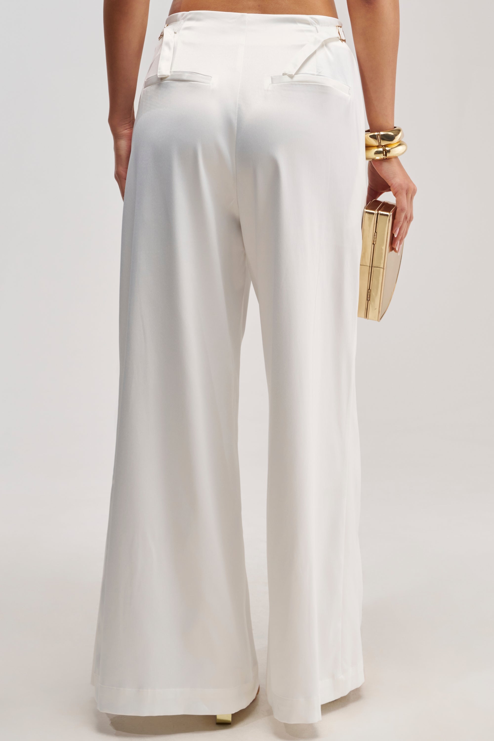 WHITE PARTY EMBELLISHED RELAXED PANT