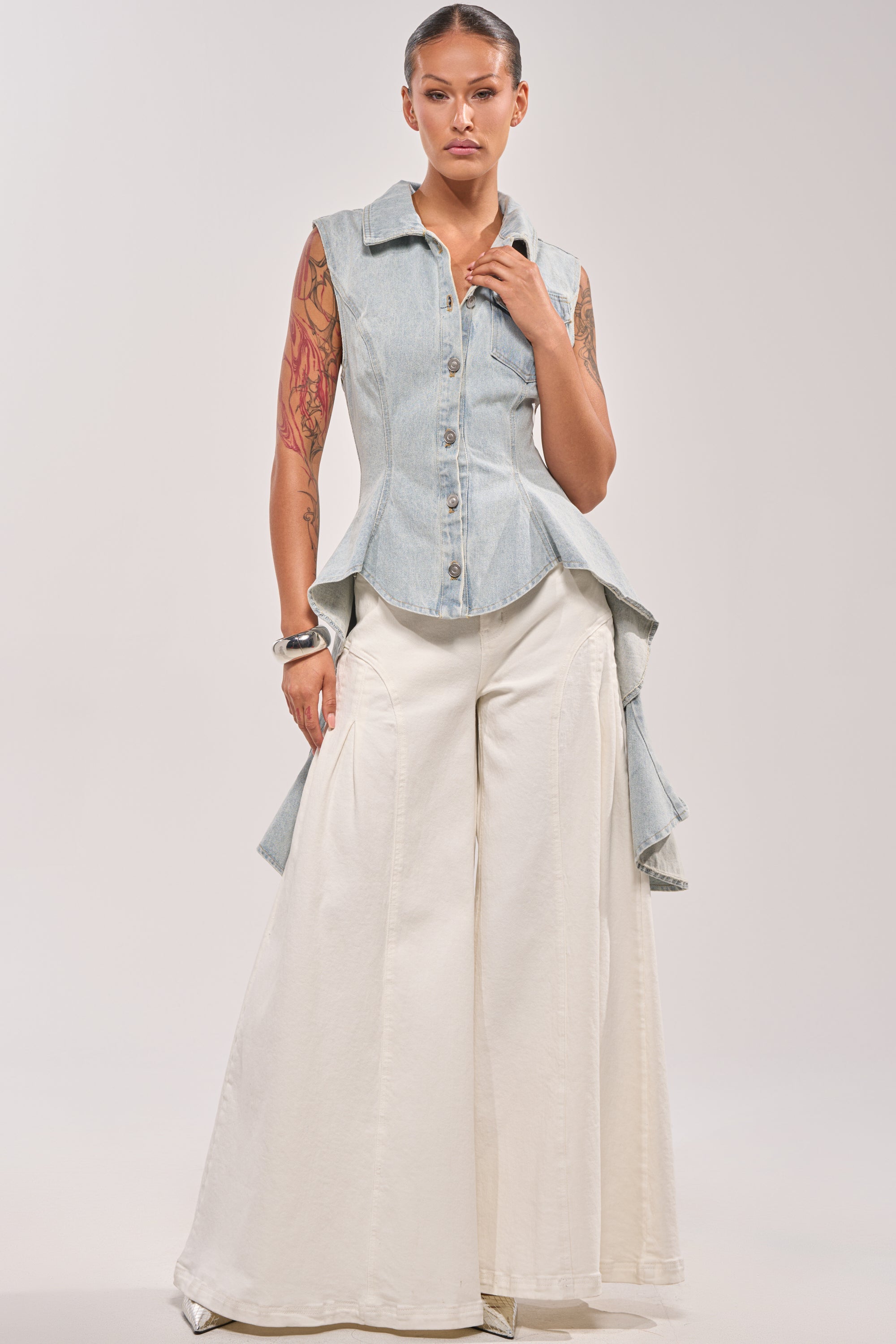 HIGH LOW DENIM VEST
