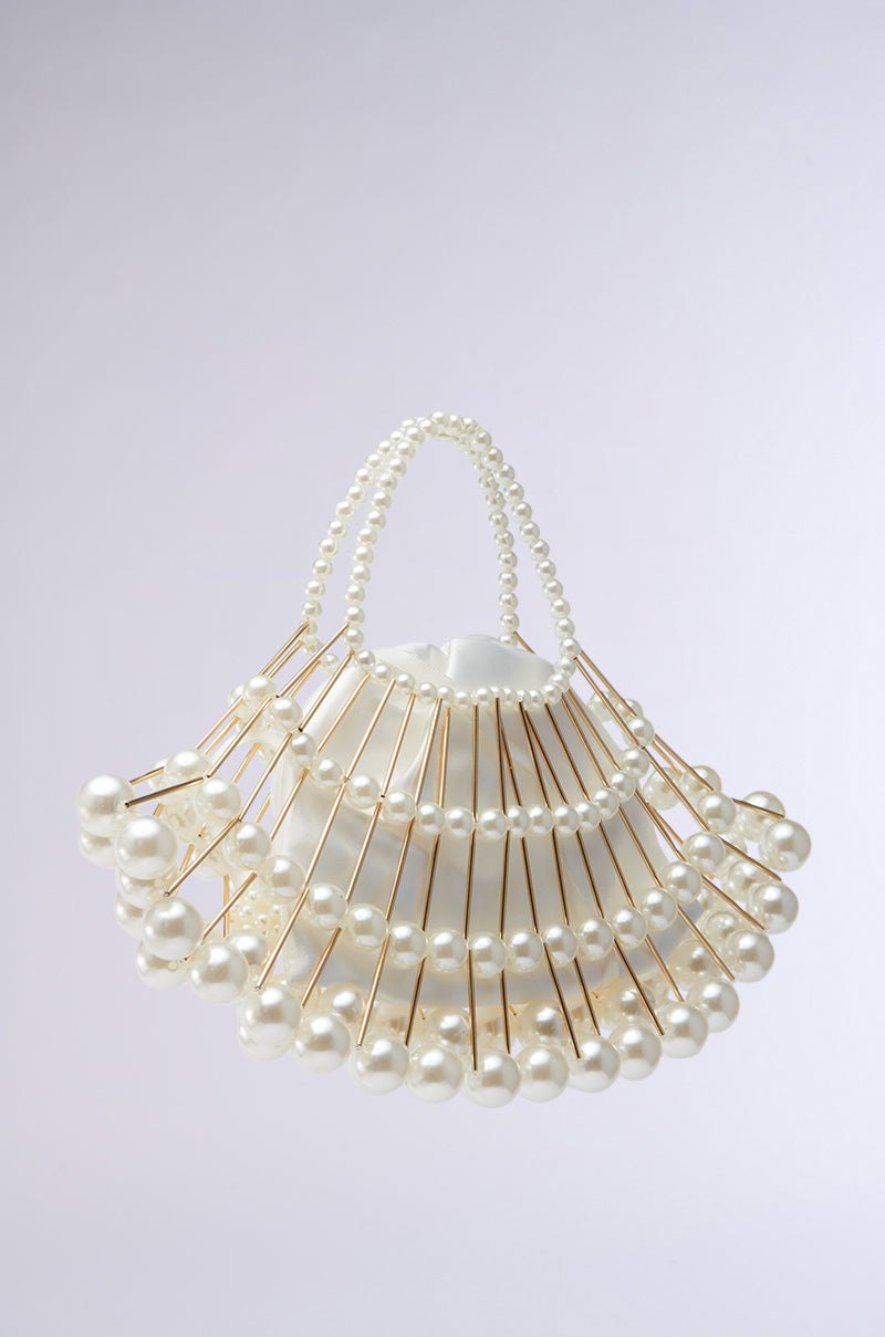 DIVINE DREAMS PEARL PURSE