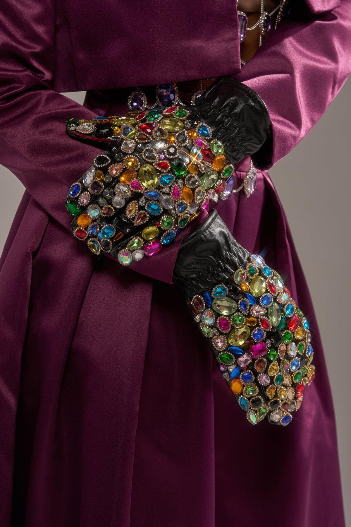 LOVE YOU BLING GLOVES