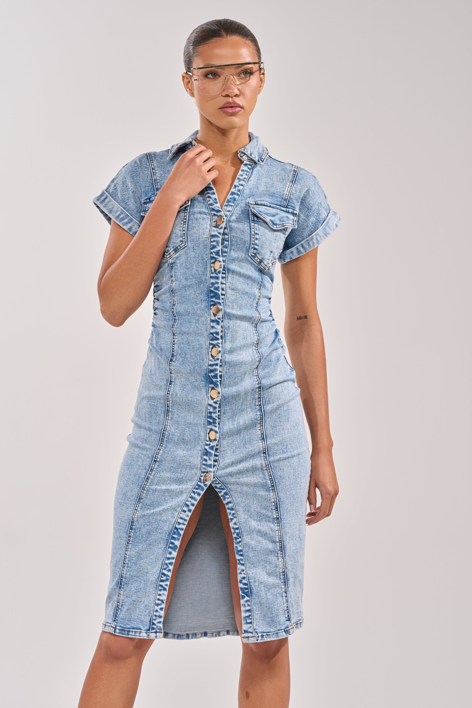 LITTLE DENIM MIDI DRESS IN LIGHT BLUE