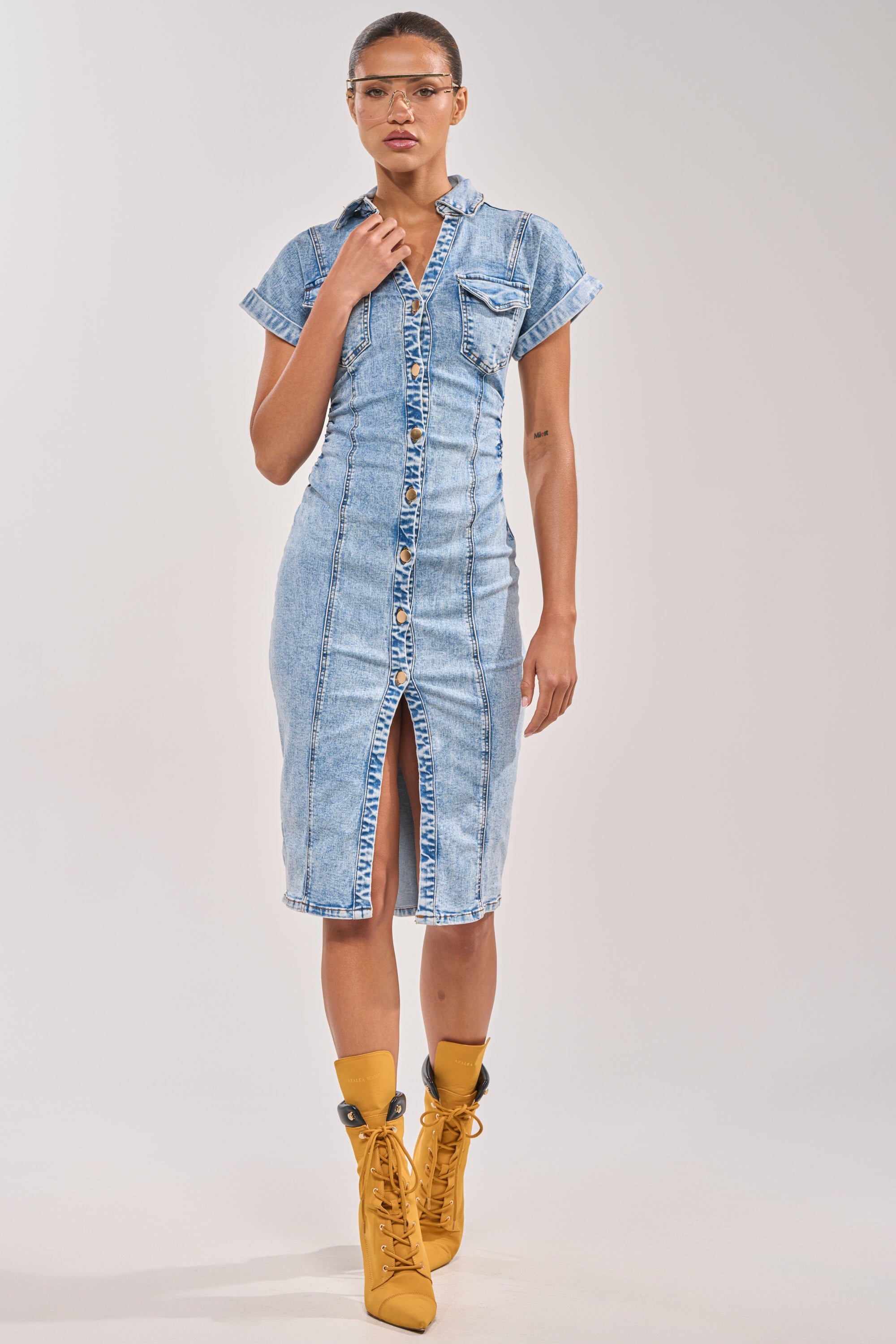 LITTLE DENIM MIDI DRESS IN LIGHT BLUE