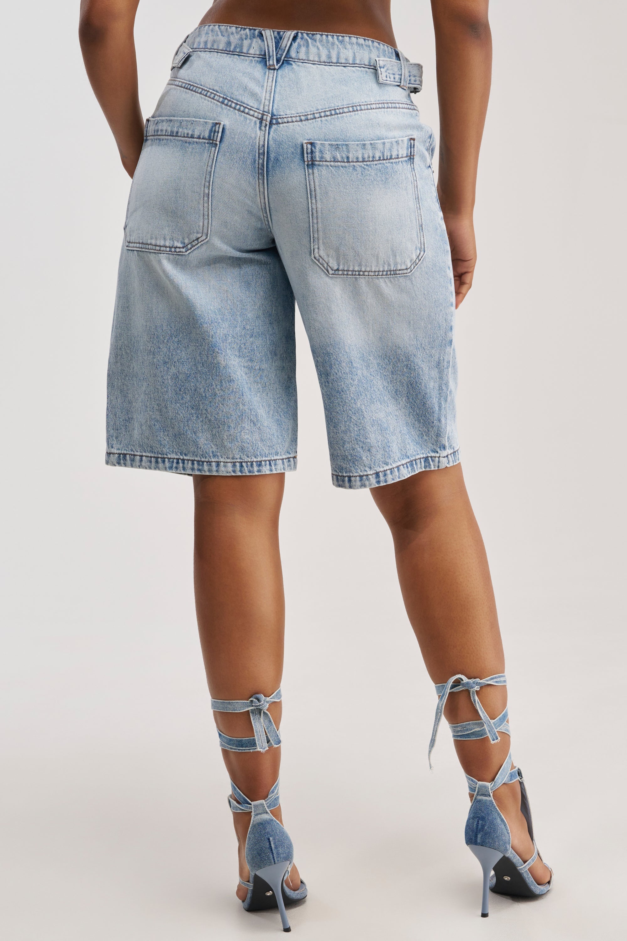 FEEL GOOD DENIM SHORT