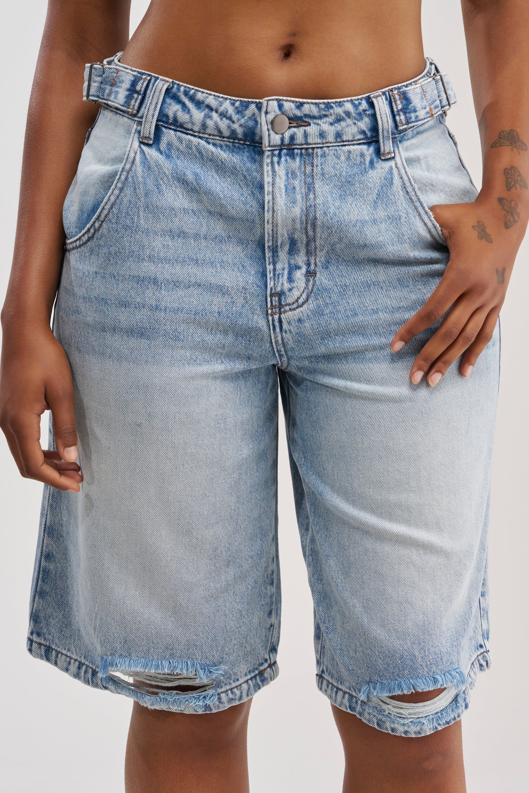 FEEL GOOD DENIM SHORT