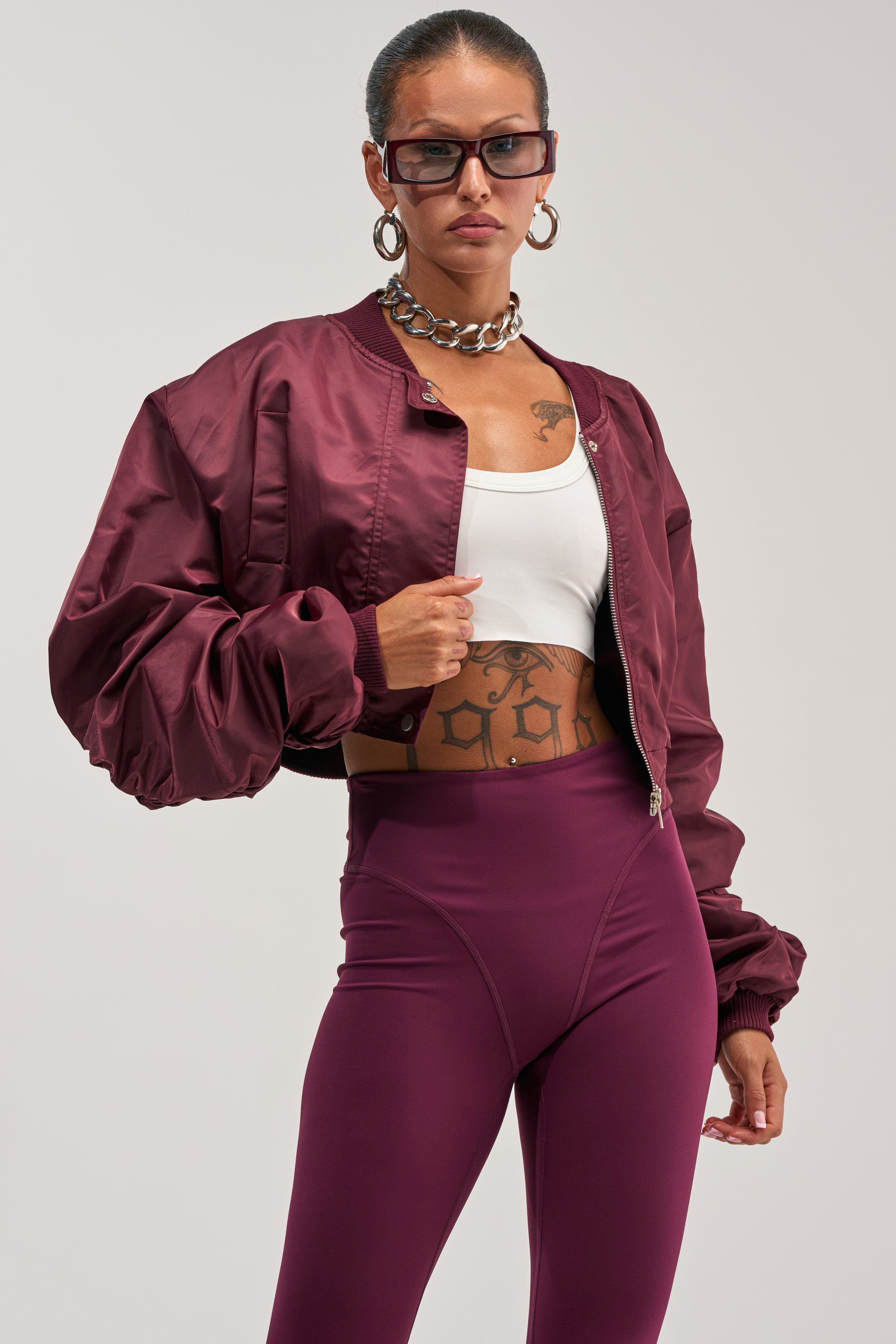 TAKE IT EASY CROPPED BOMBER IN BURGUNDY