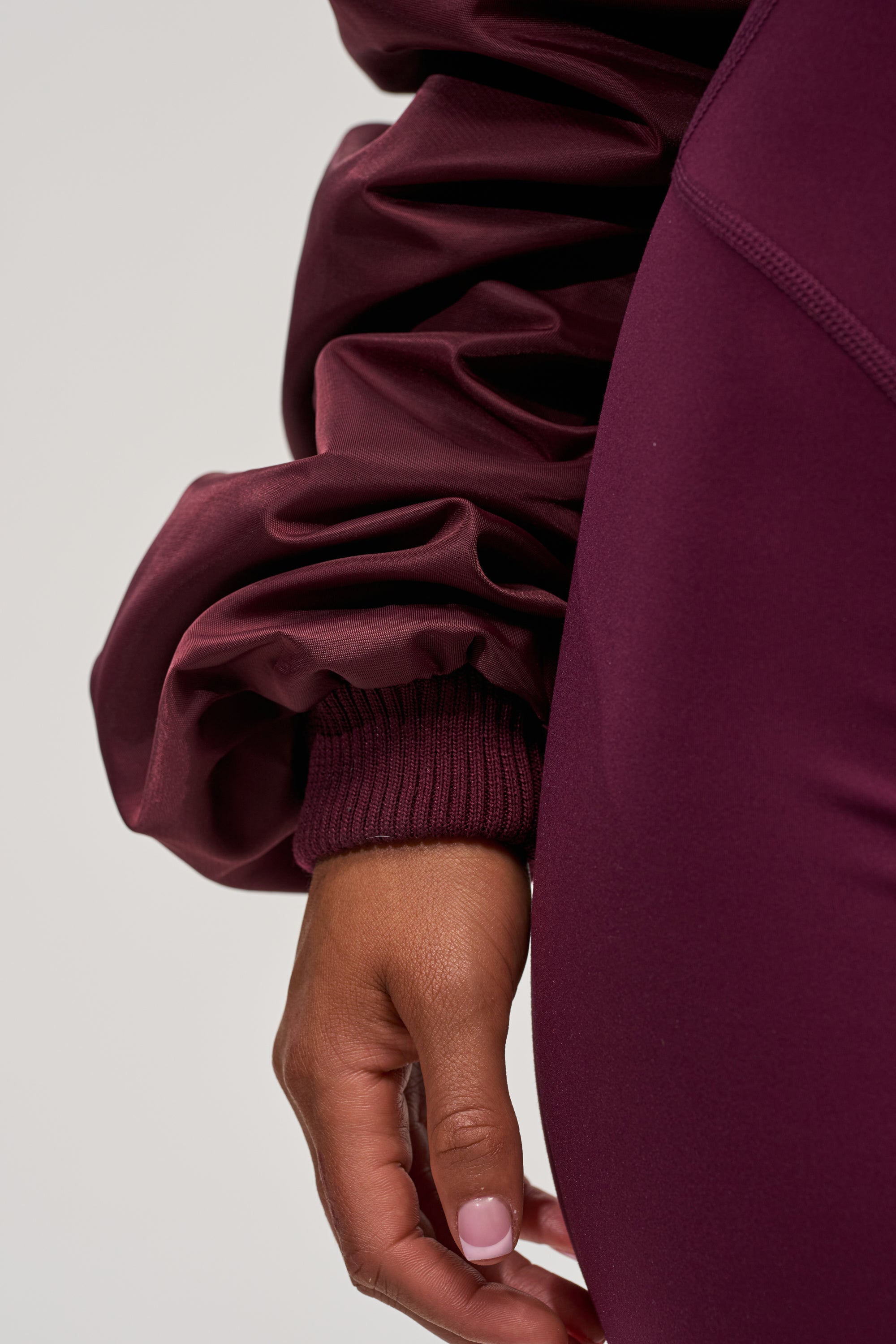 TAKE IT EASY CROPPED BOMBER IN BURGUNDY