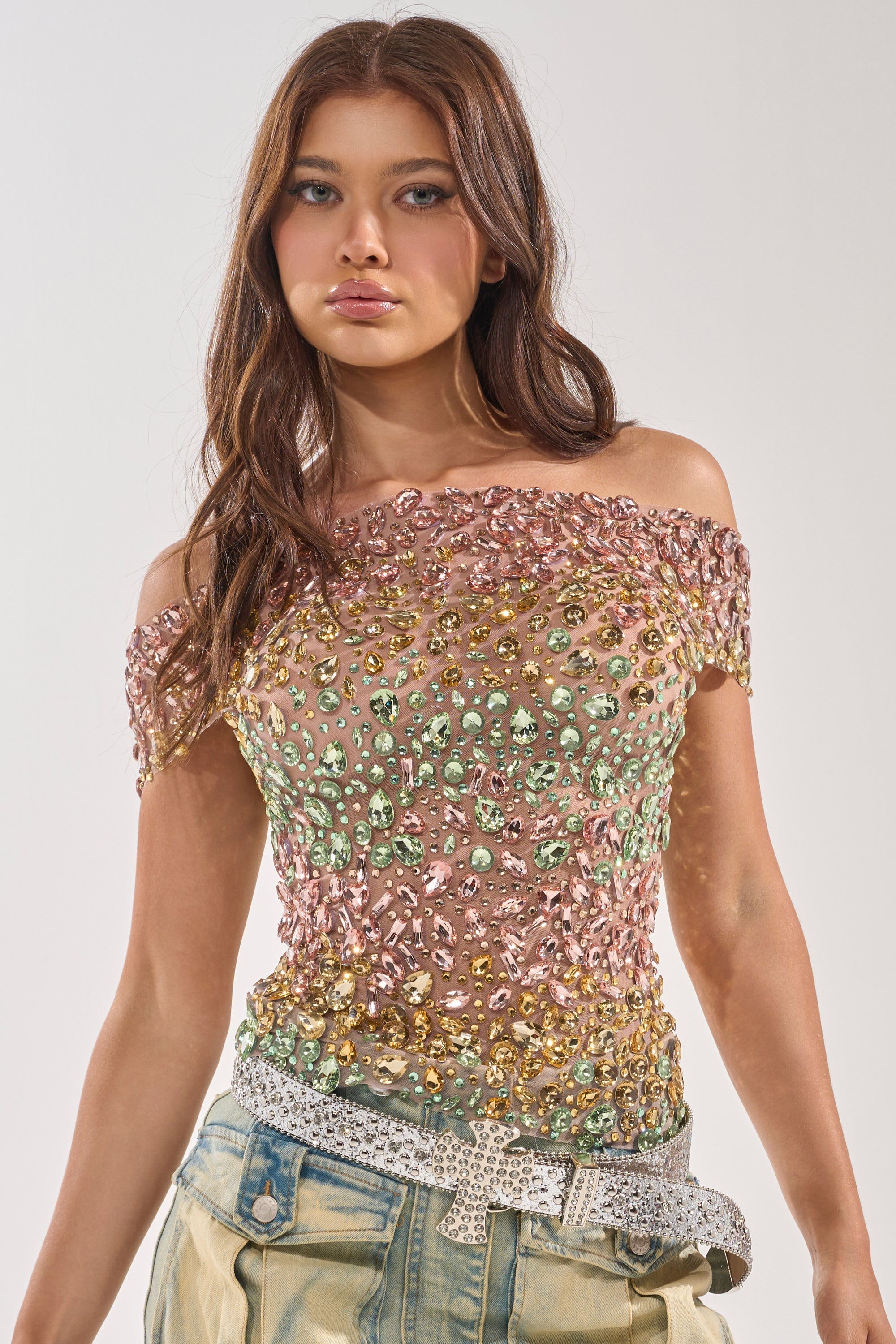 BLINGING OUT RHINESTONE TOP