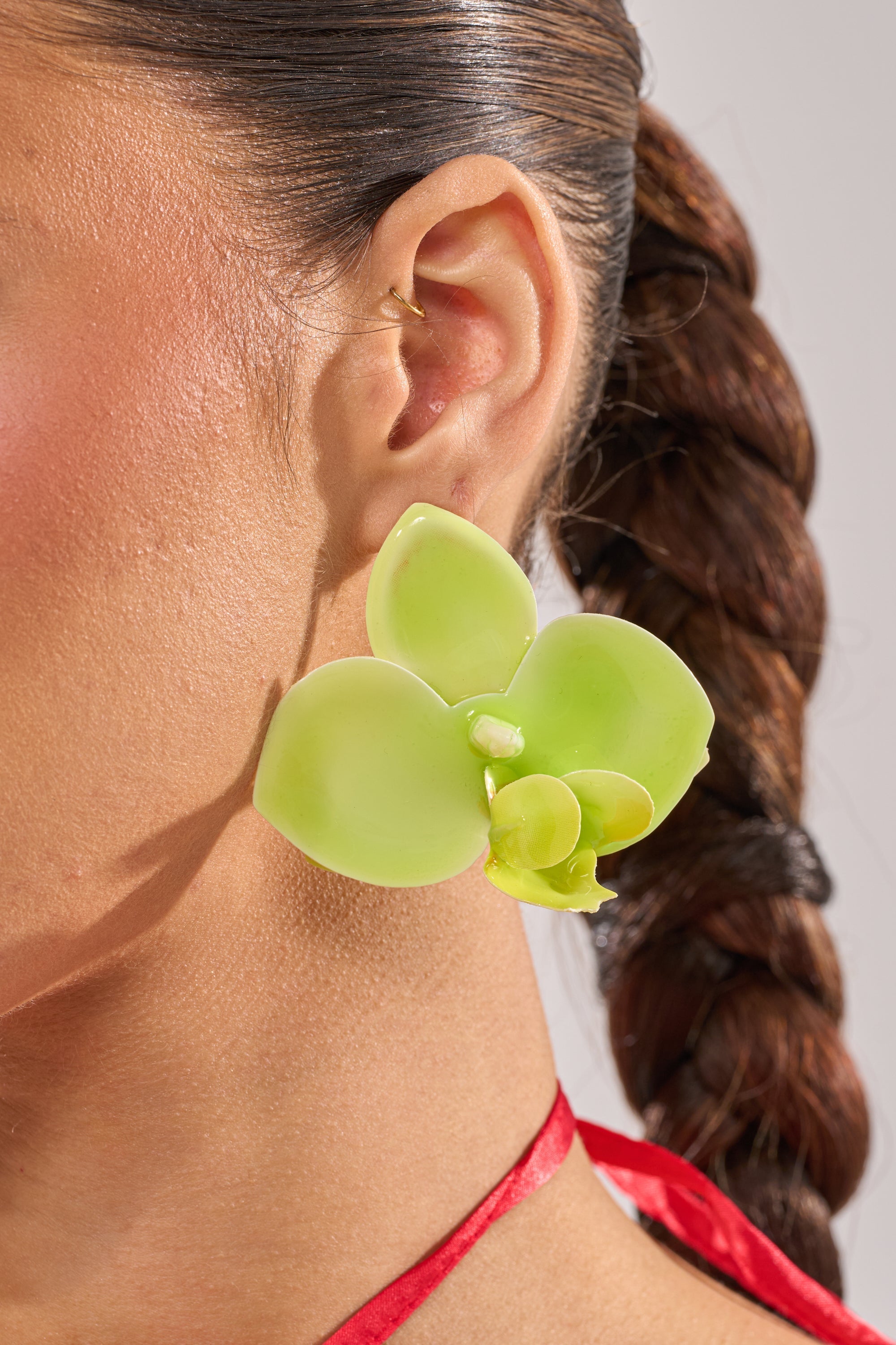 TAKE ME OUT EARRING