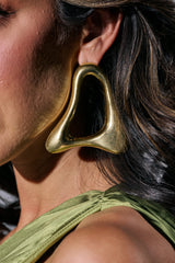 MOD GAL EARRING