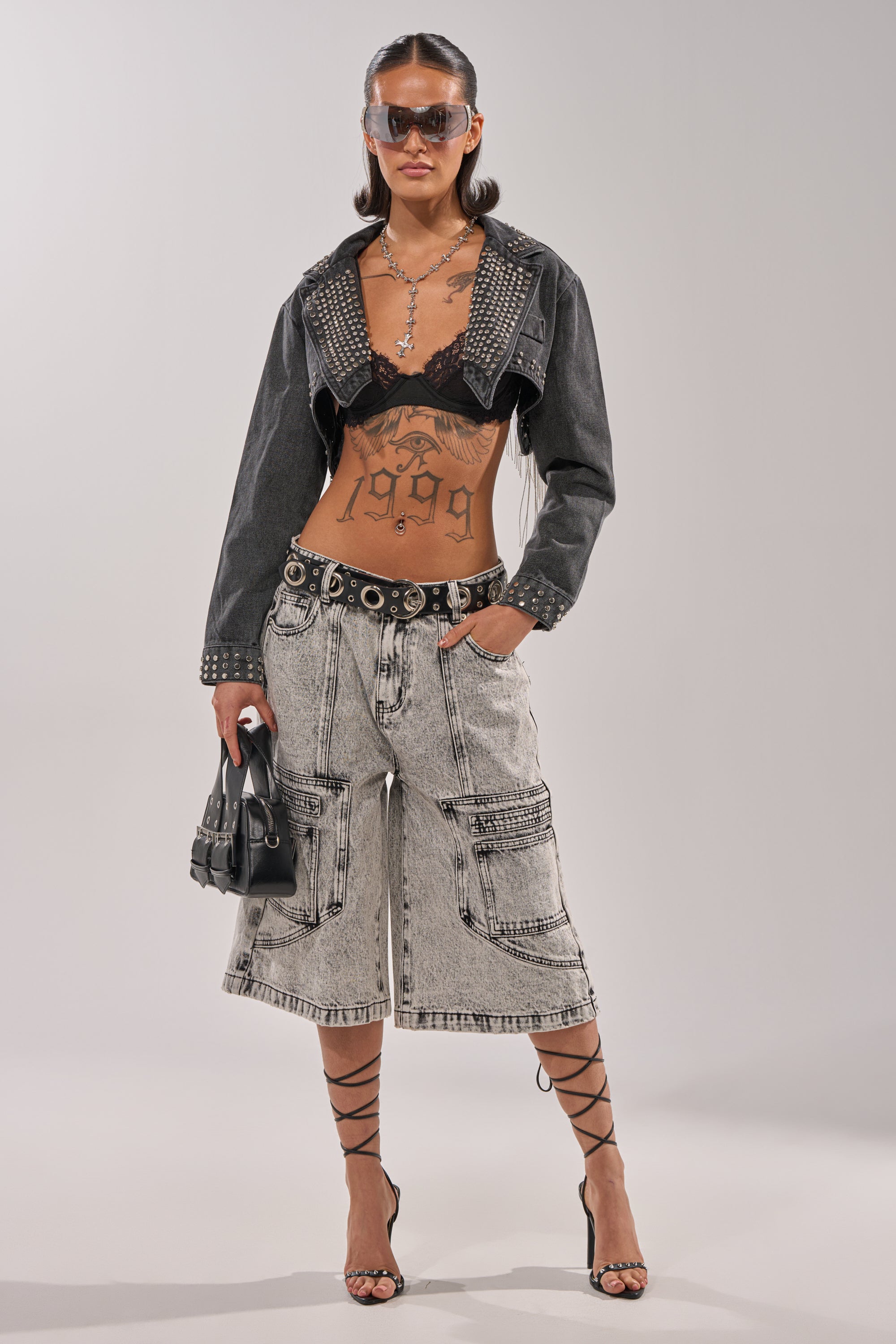 TROUBLE MAKER BERMUDA SHORT