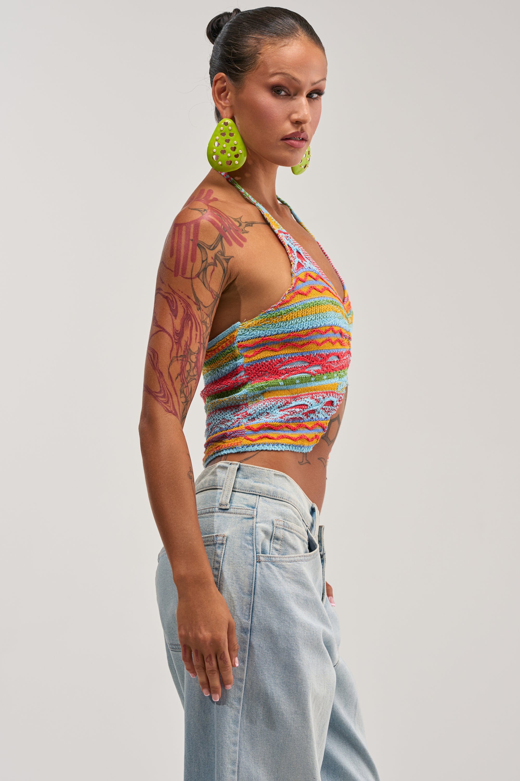 FEELS LIKE SUMMER KNIT HALTER TOP