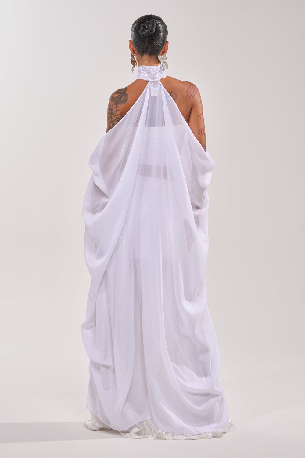 MAKE A STATEMENT CAPE