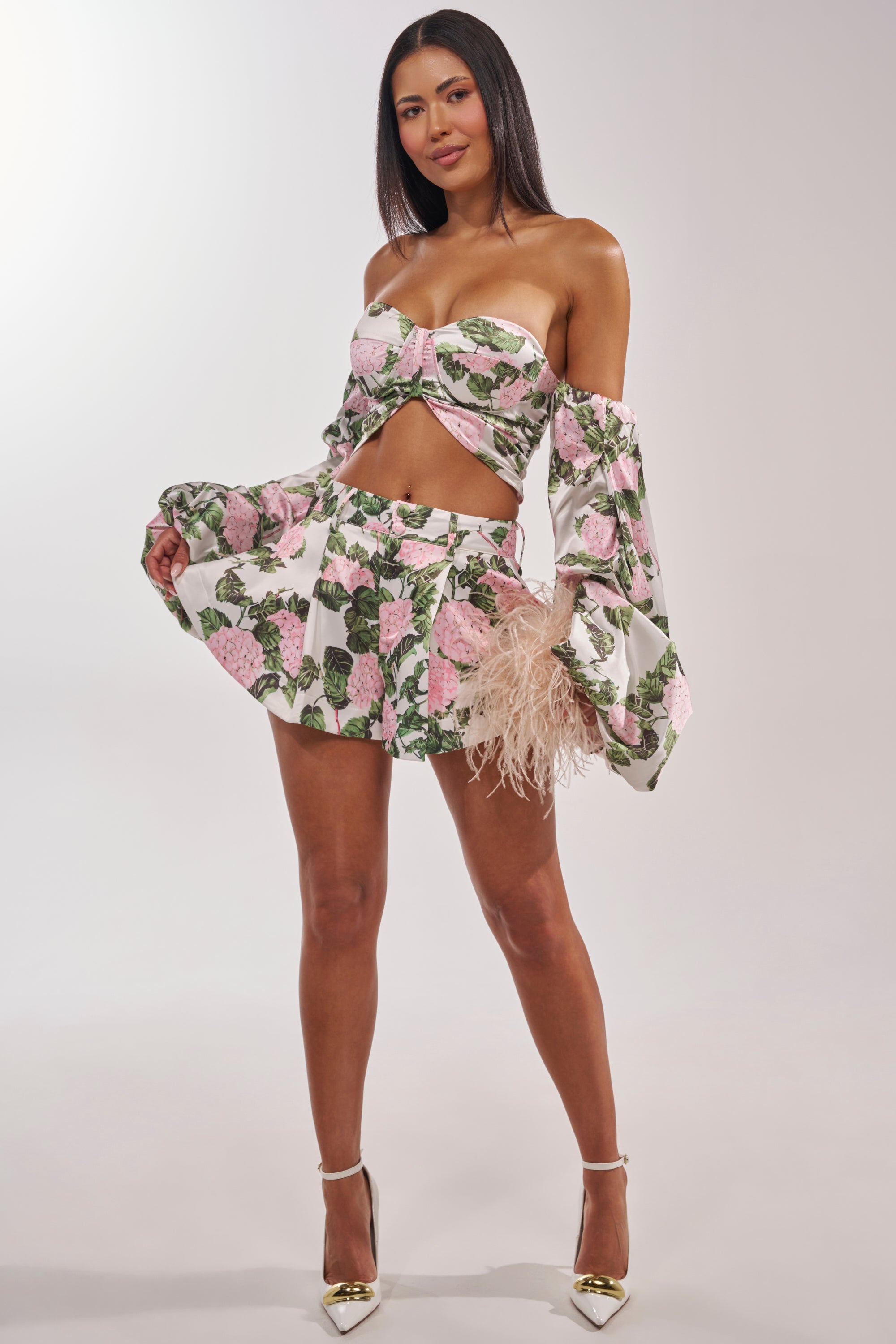 ONE OF A KIND FLORAL SHORT