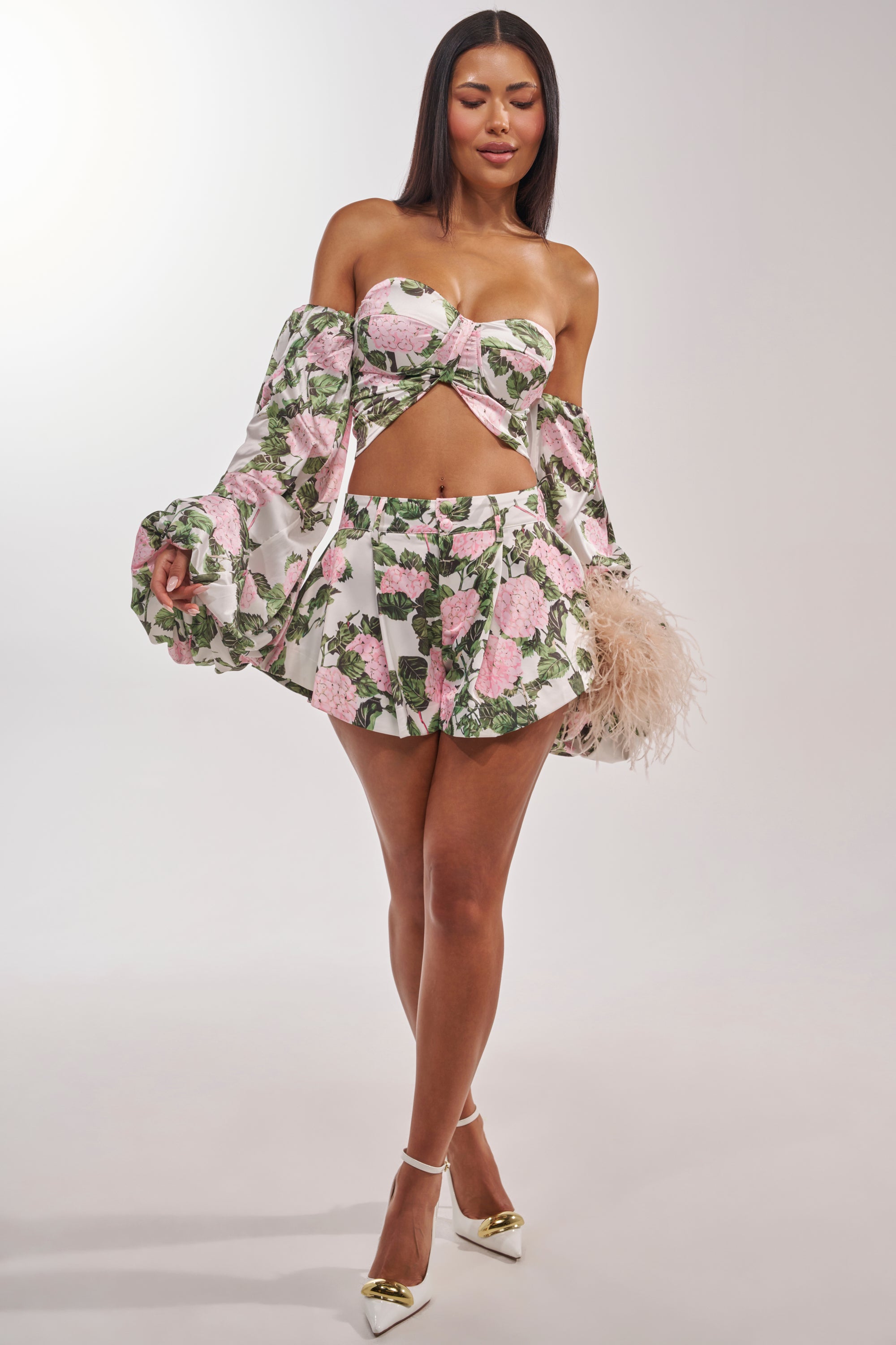 ONE OF A KIND FLORAL SHORT