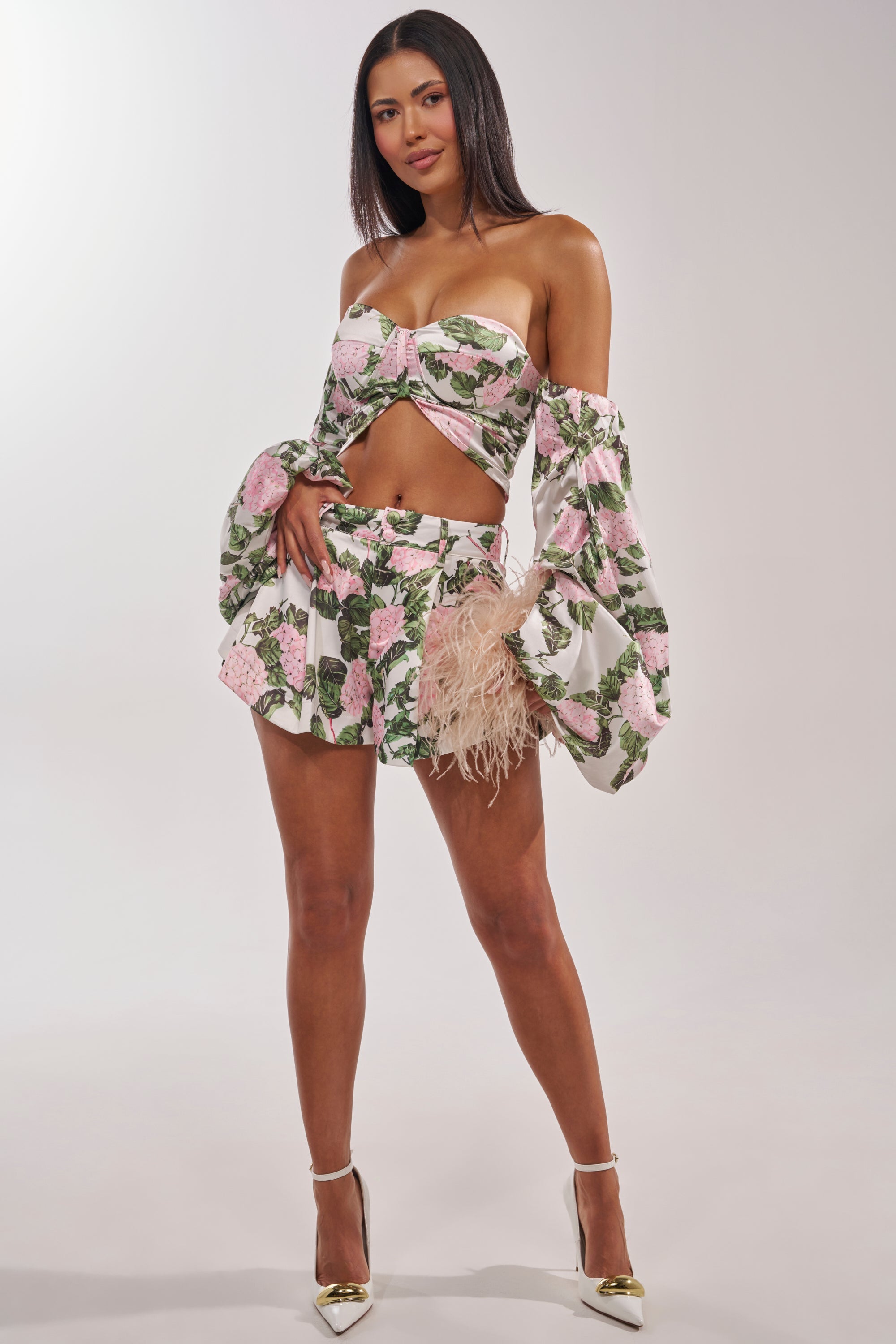 ONE OF A KIND FLORAL SHORT