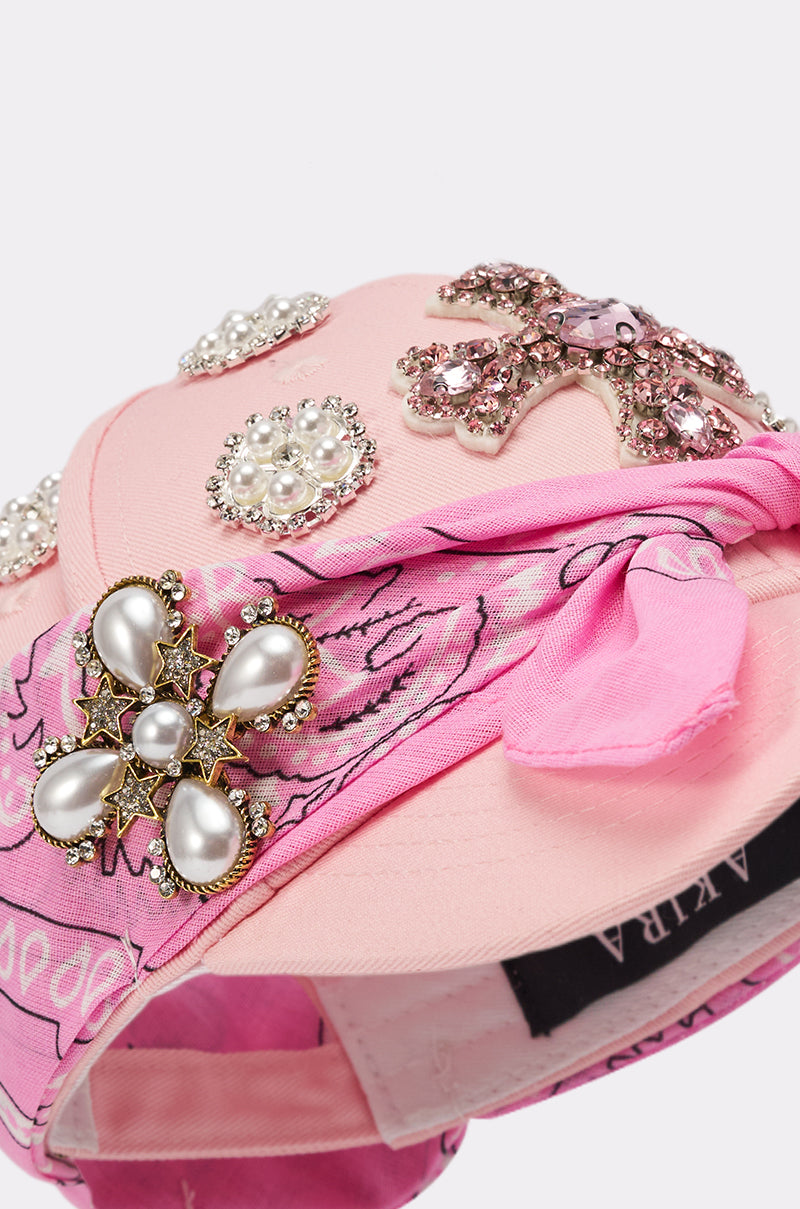 ASTRA PAISLEY BROOCH HAT
