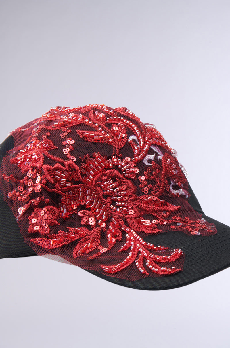 IN MY CITY APPLIQUE HAT