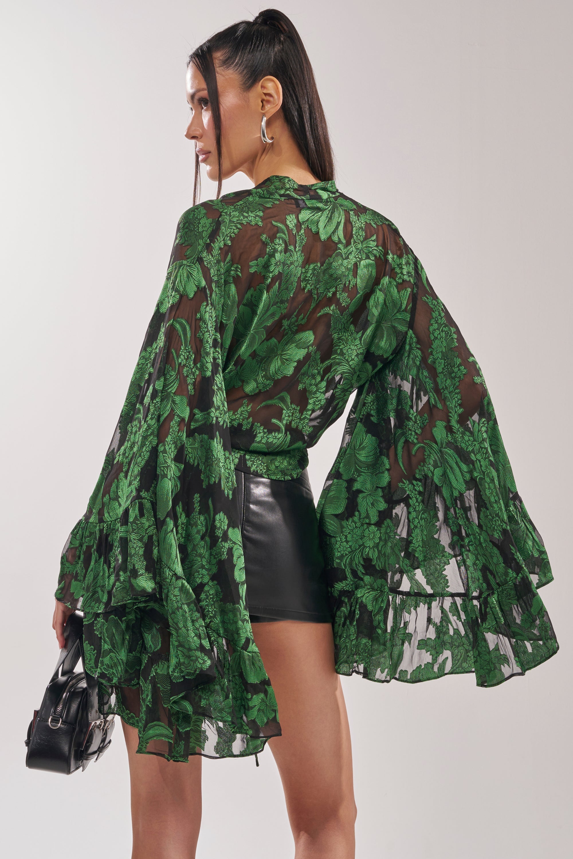 IN THE FEELS LACE BLOUSE