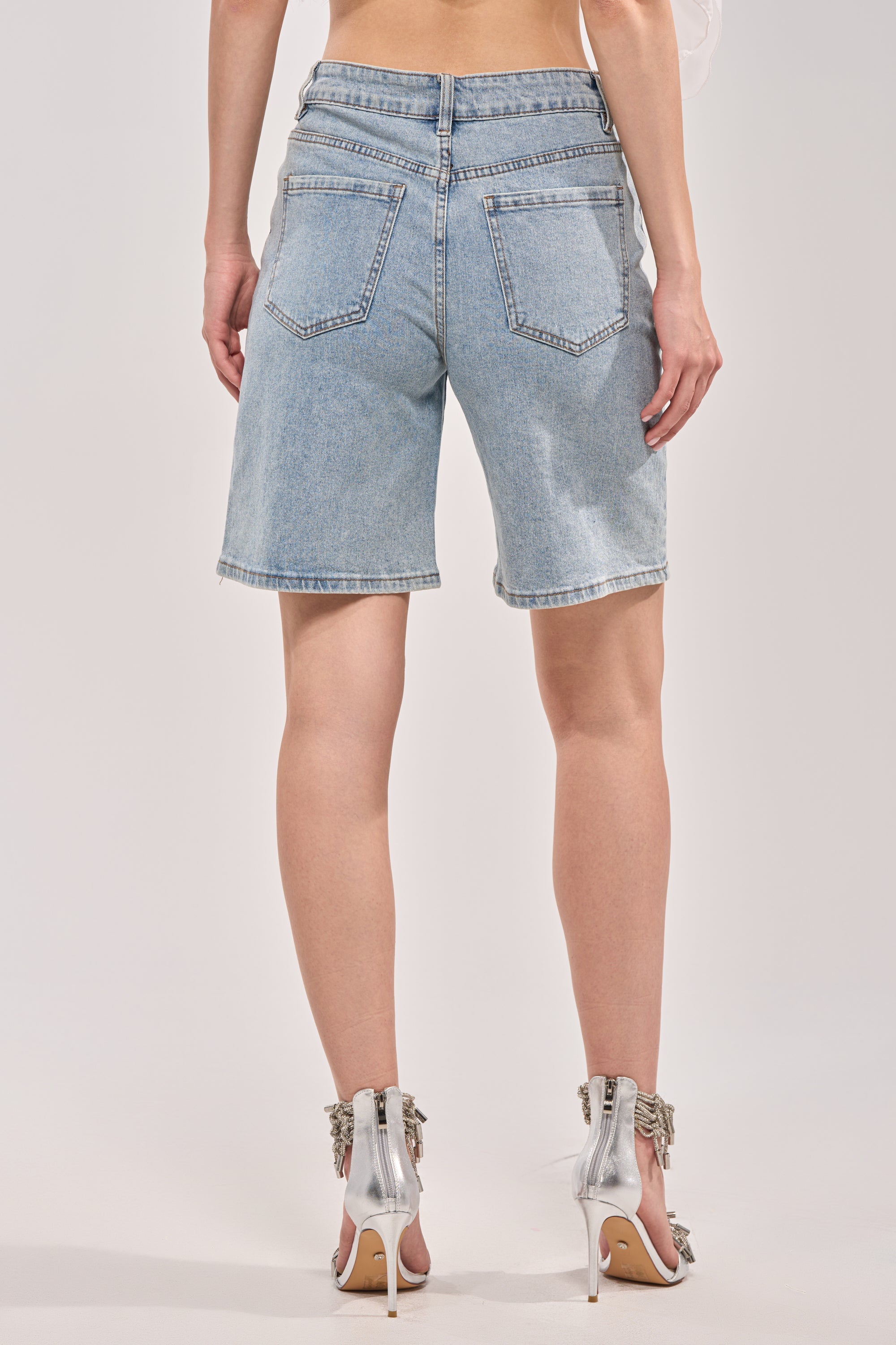 BUTTERFLY QUEEN DENIM SHORT