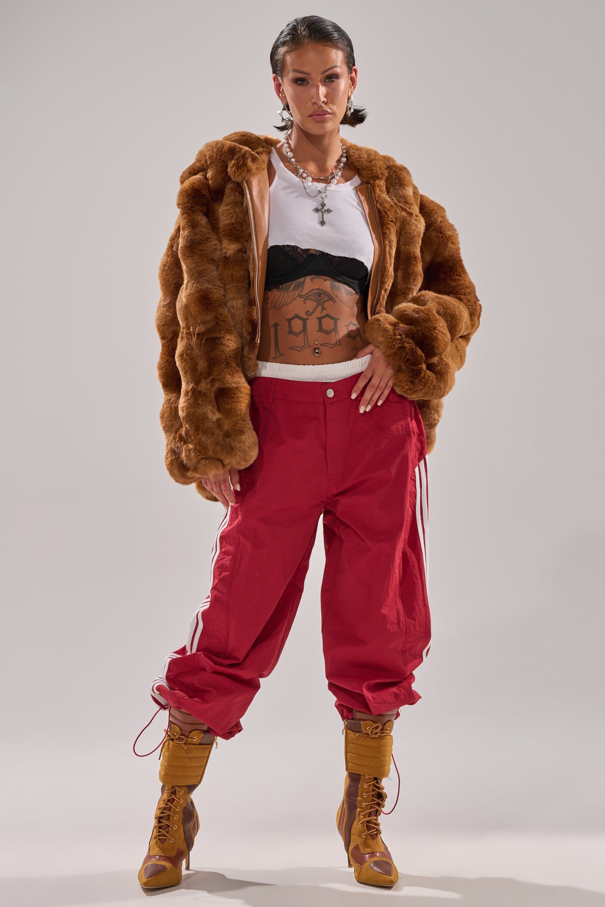 DENNIS TRACK PANT IN BURGUNDY
