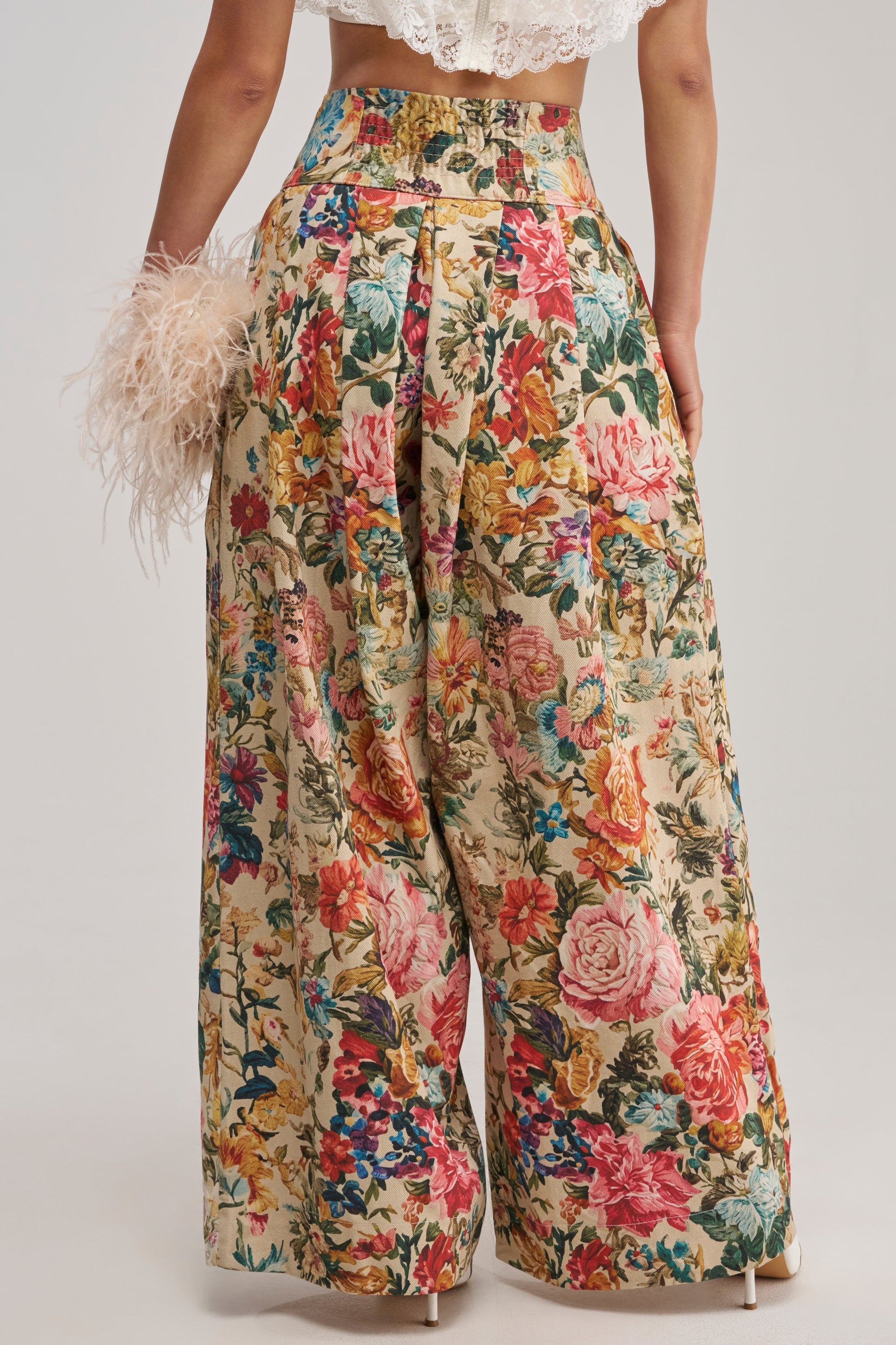 GIVE ME A FLOWER TROUSER