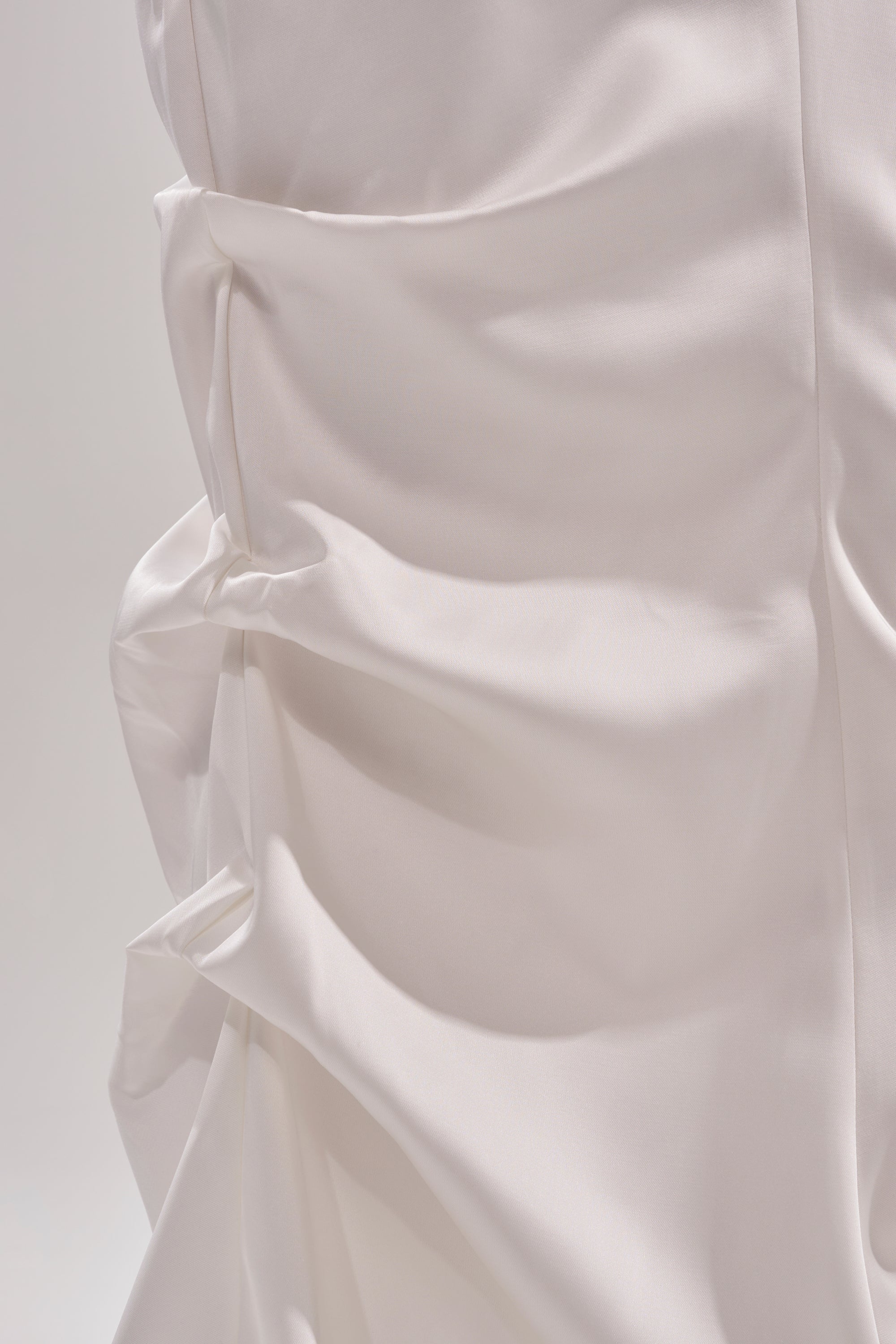 FEELING THE VIBES SATIN MAXI SKIRT