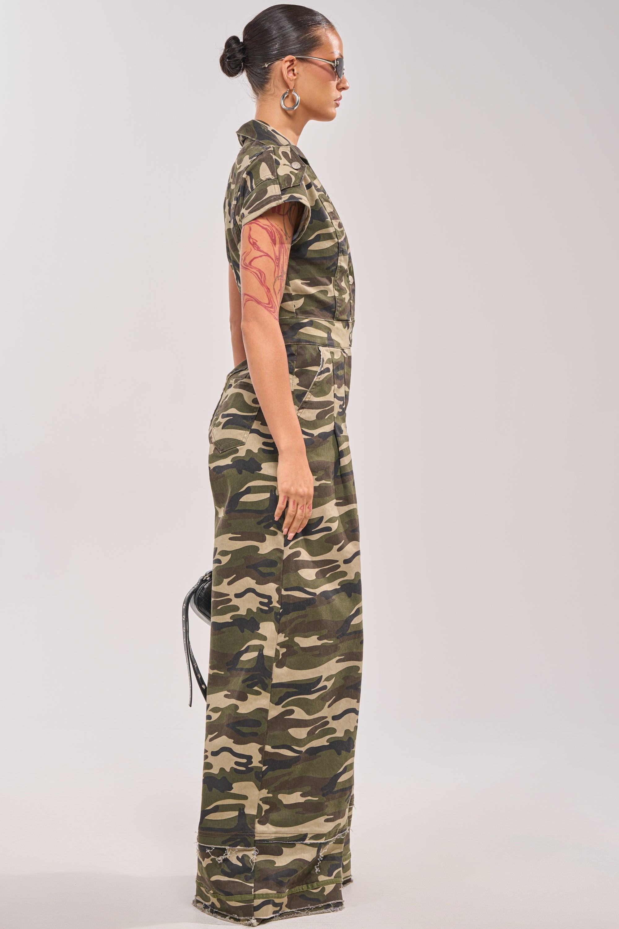 MAJOR DRAMA CAMO JUMPSUIT IN CAMO