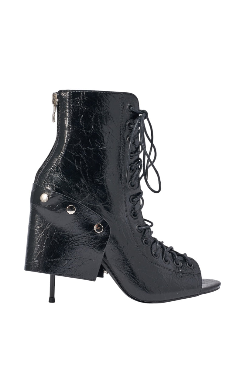 AZALEA WANG ALLURE BLACK CHUNKY LACE UPPER OPEN TOE BOOTIE