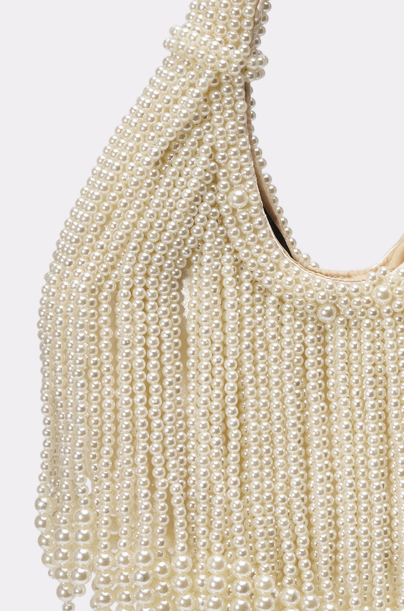 ON A YACHT PEARL PURSE
