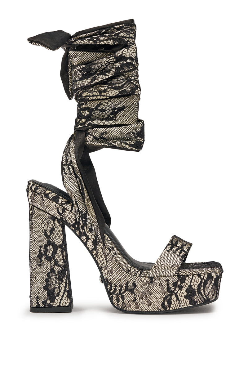 AKIRA GOLD AMBROISINE BLACK LACE STRAPPY CHUNKY SANDAL