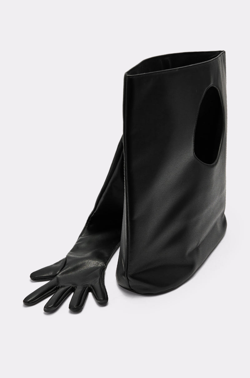 POST ME GLOVE PURSE