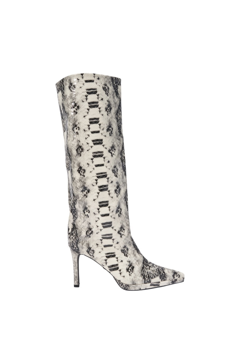 AZALEA WANG BARELY WHITE SNAKE STILETTO BOOT
