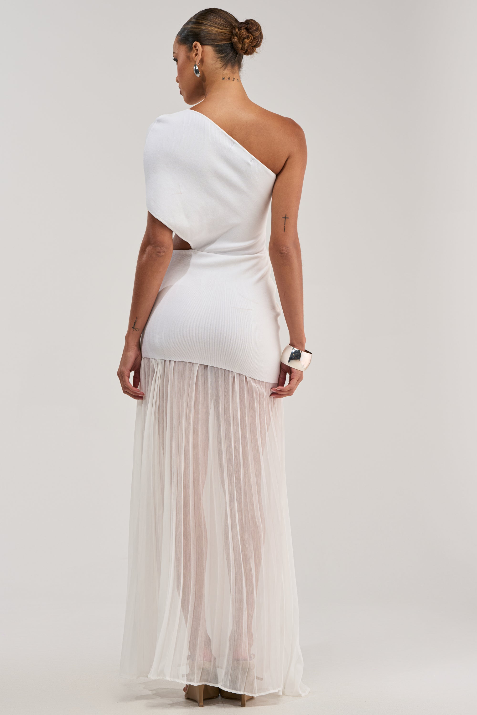 FINAL BOW ASYMMETRICAL MAXI DRESS IN WHITE
