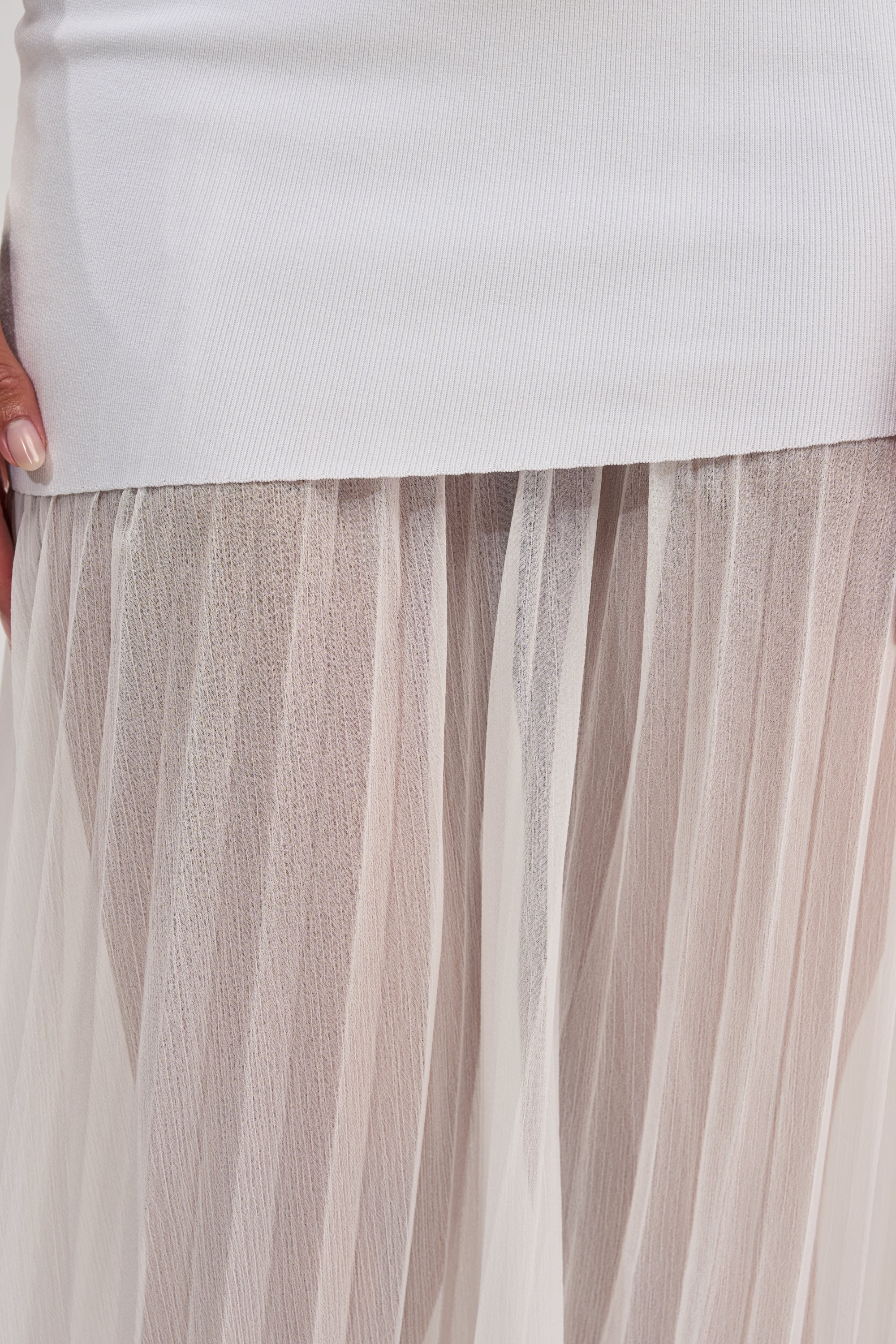 FINAL BOW ASYMMETRICAL MAXI DRESS IN WHITE