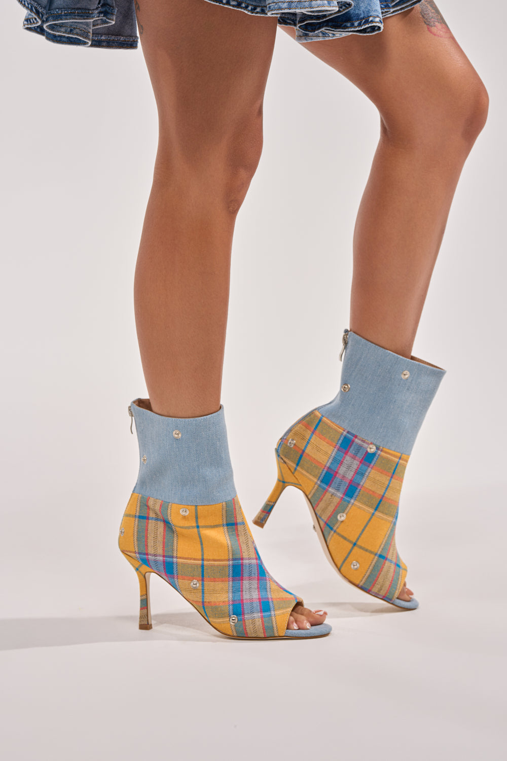 AZALEA WANG BIRDSONG YELLOW PLAID SNAP BOOTIE