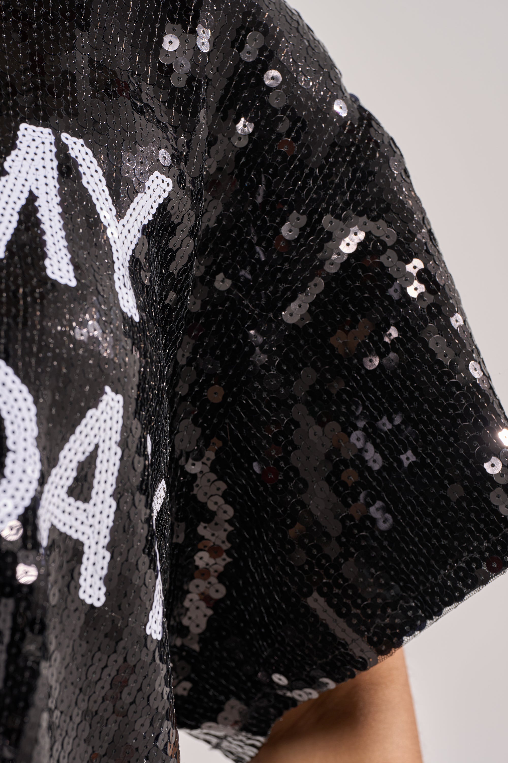 IT'S MY BIRTHDAY SEQUIN T-SHIRT