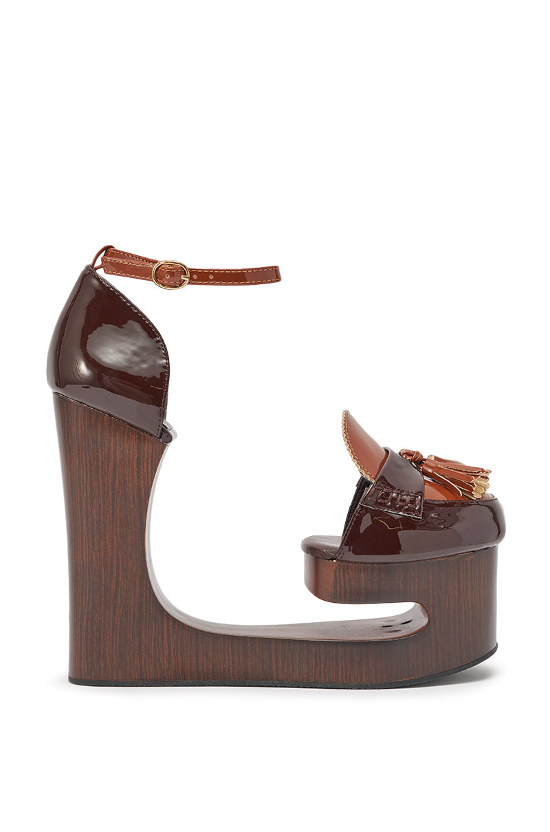 AKIRA GOLD BIXBY BROWN EMPTY WEDGE PUMP