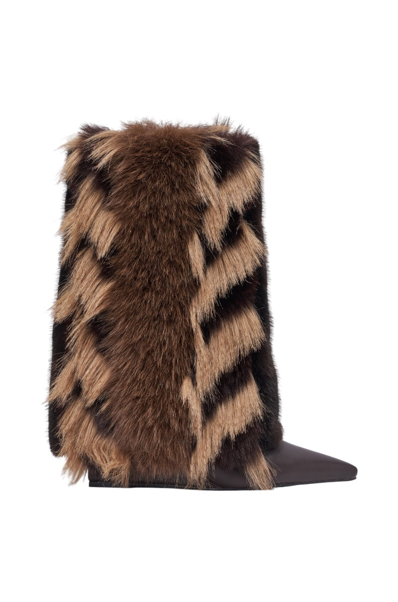 AZALEA WANG BRIASH ESPRESSO FUR WEDGE BOOTIE