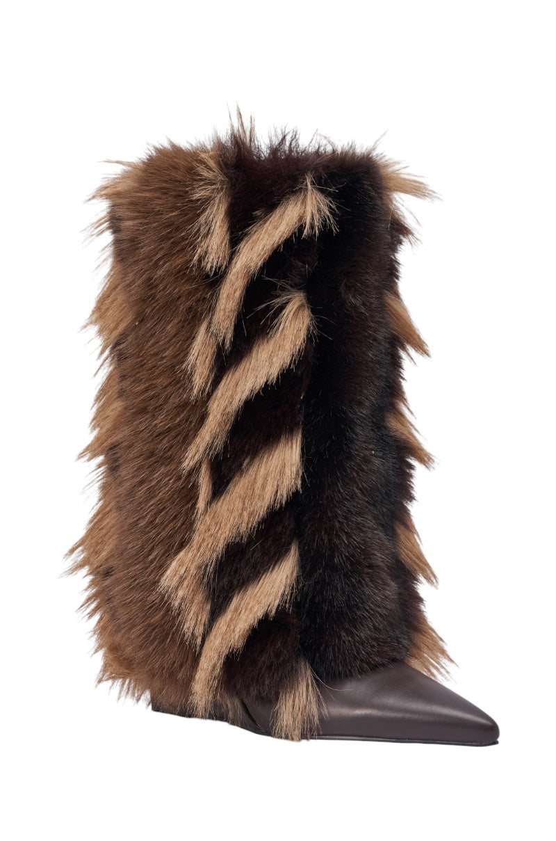 AZALEA WANG BRIASH ESPRESSO FUR WEDGE BOOTIE