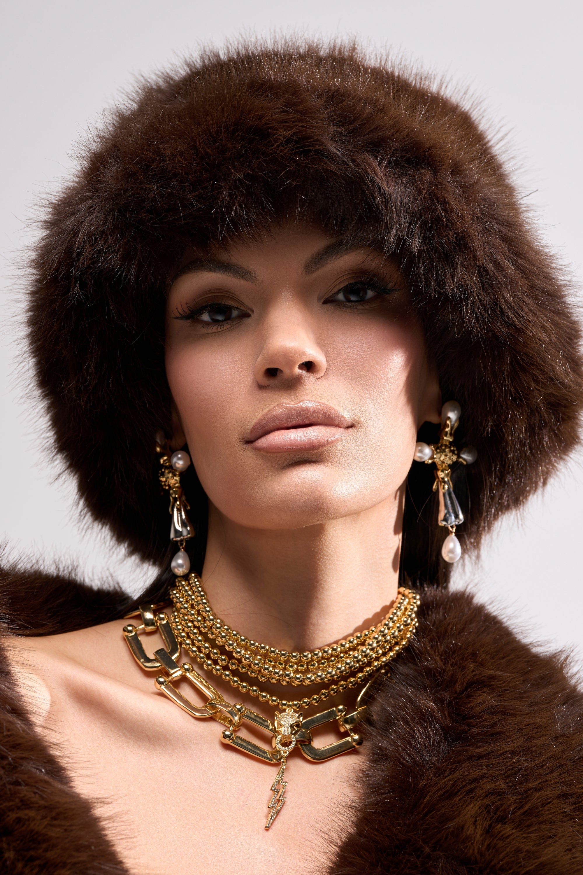 SO RICH FAUX FUR BUCKET HAT