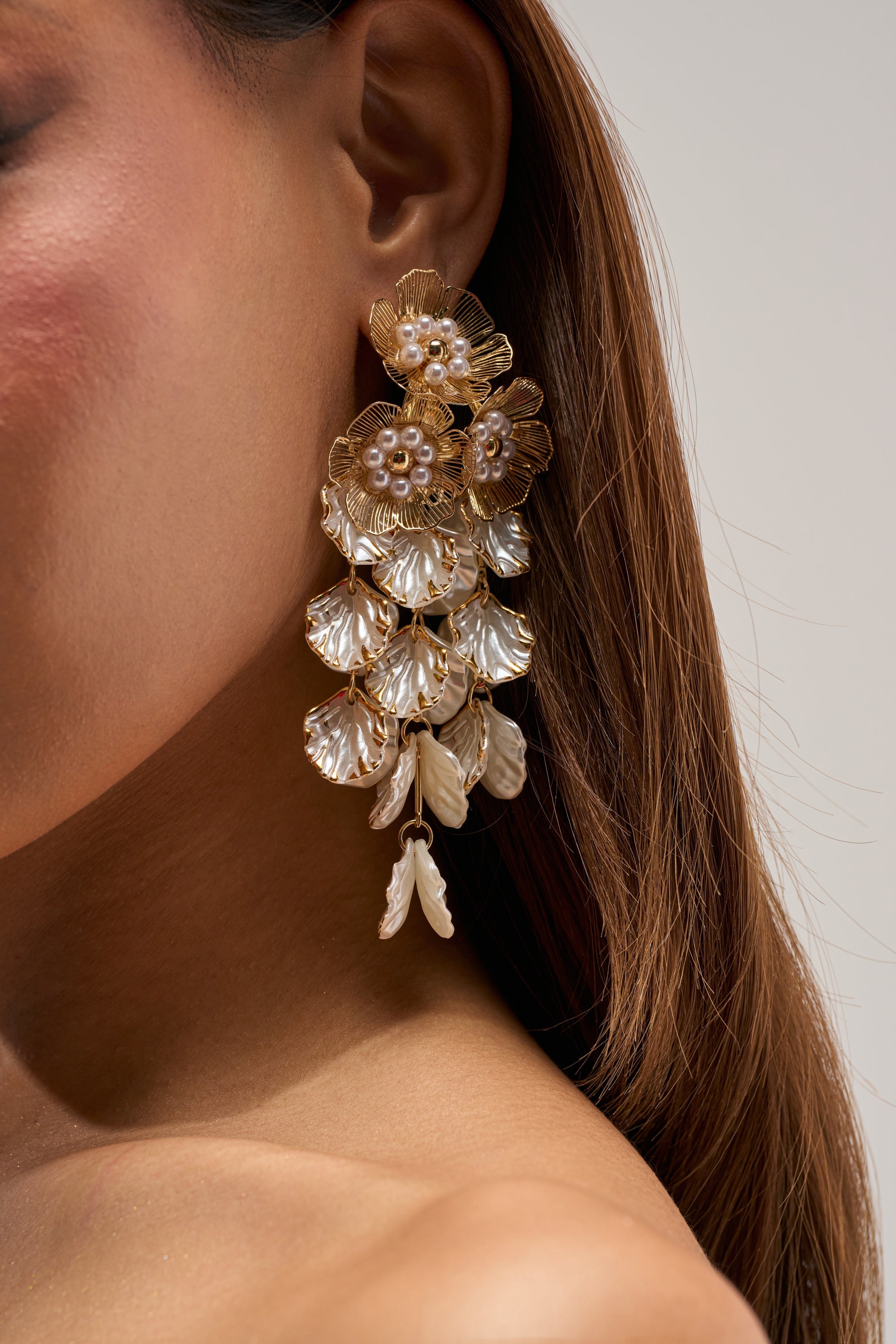 FLORAL PEARL STATEMENT EARRINGS