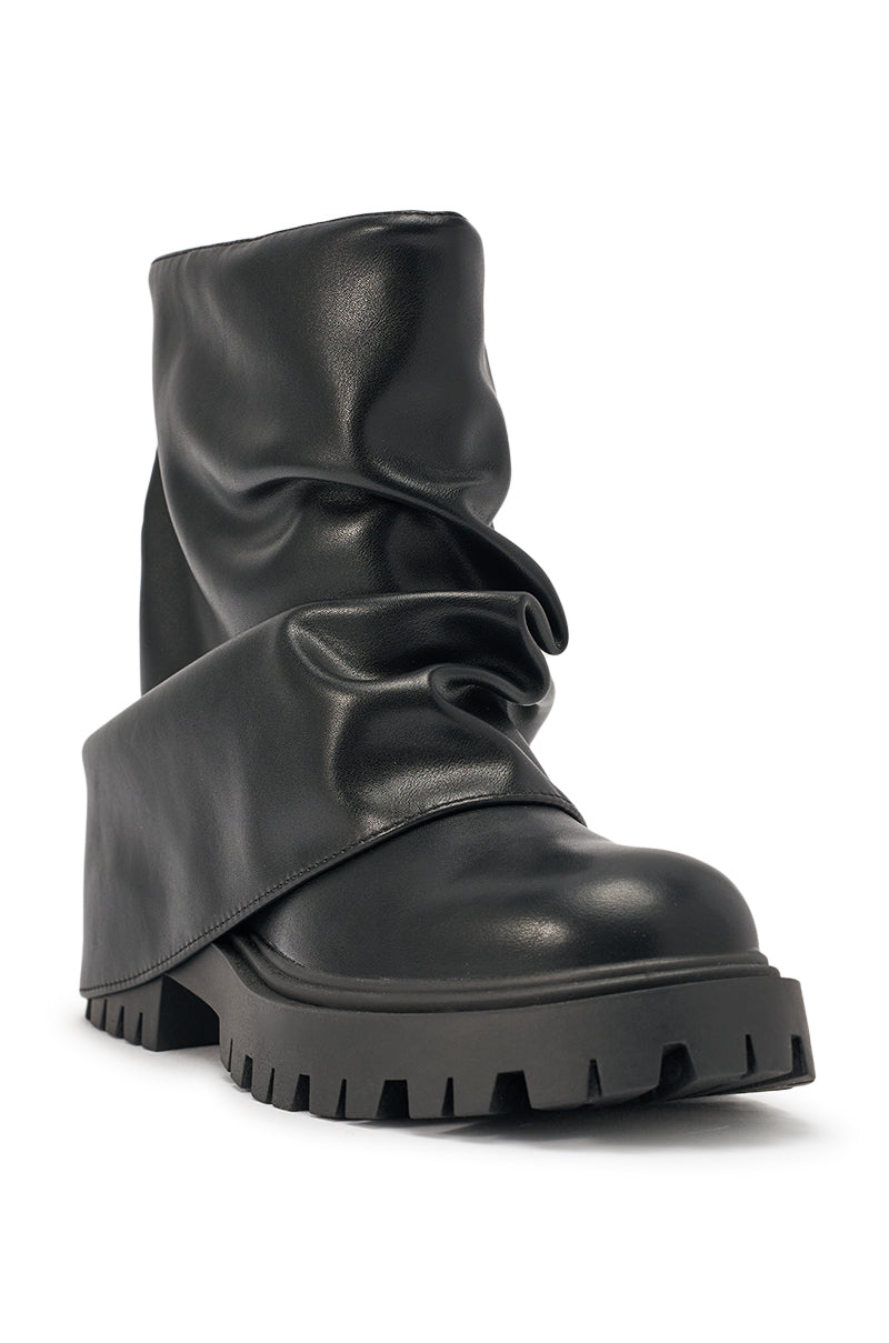 AZALEA WANG CLARKE BLACK PU SLOUCHY SHORT SHAFT COMBAT BOOTIE