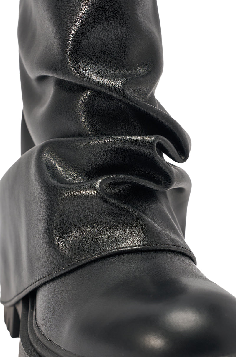 AZALEA WANG CLARKE BLACK PU SLOUCHY SHORT SHAFT COMBAT BOOTIE