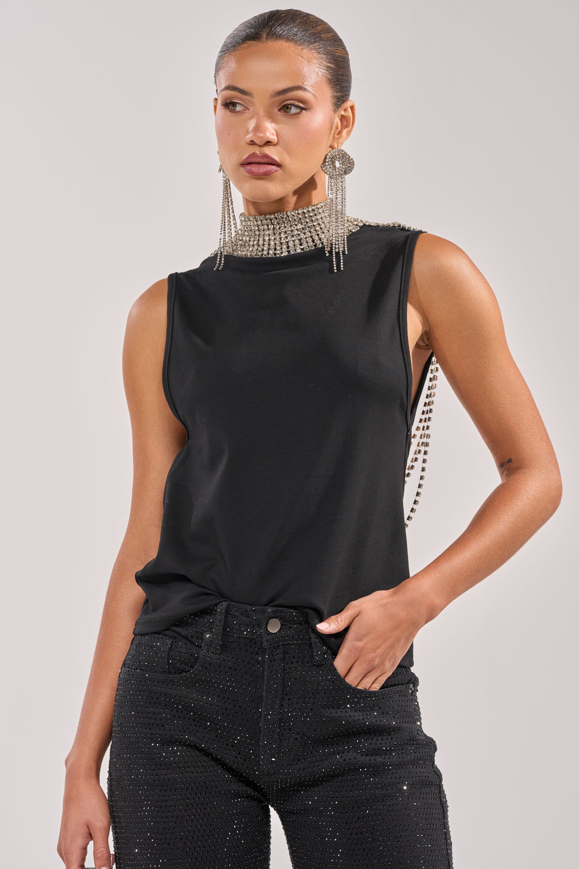 ONE OF ONE RHINESTONE SLEEVELESS TEE IN BLACK